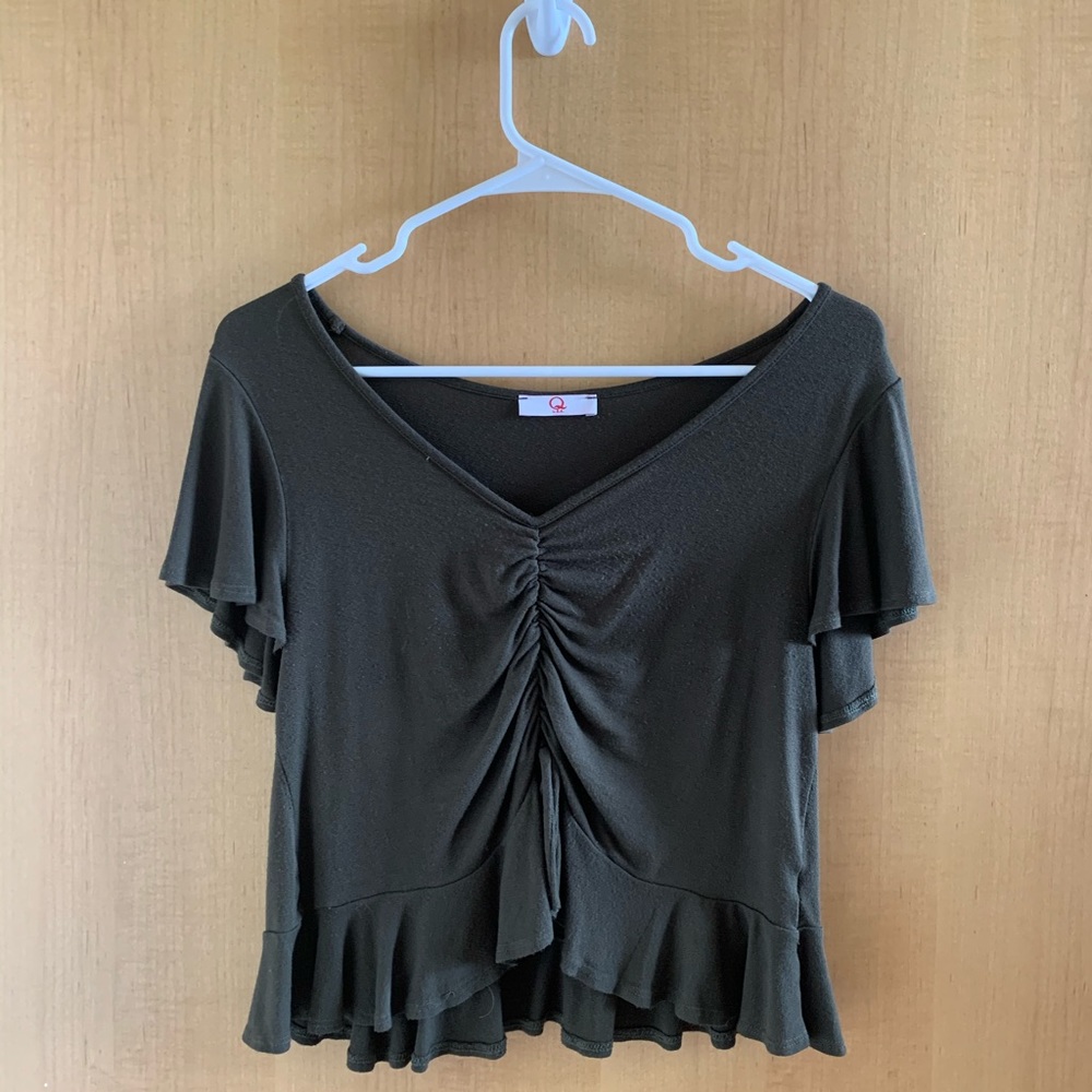 Green cropped top